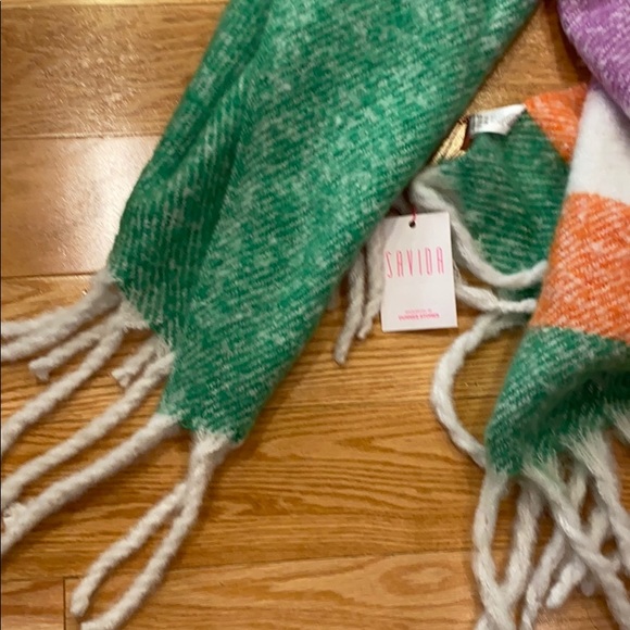 Irish striped scarf/wrap - Picture 2 of 4